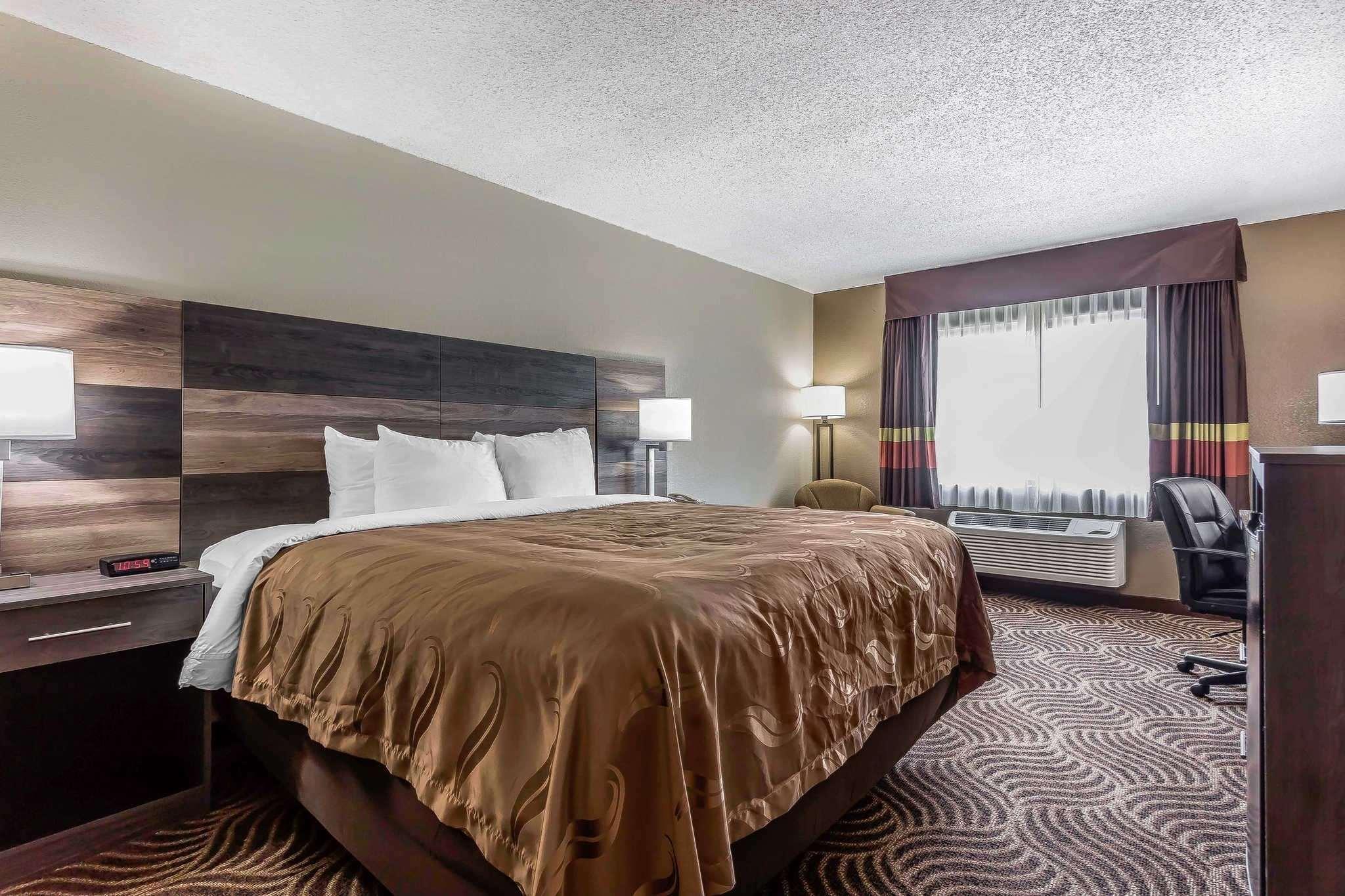 Quality Inn & Suites Salisbury Esterno foto
