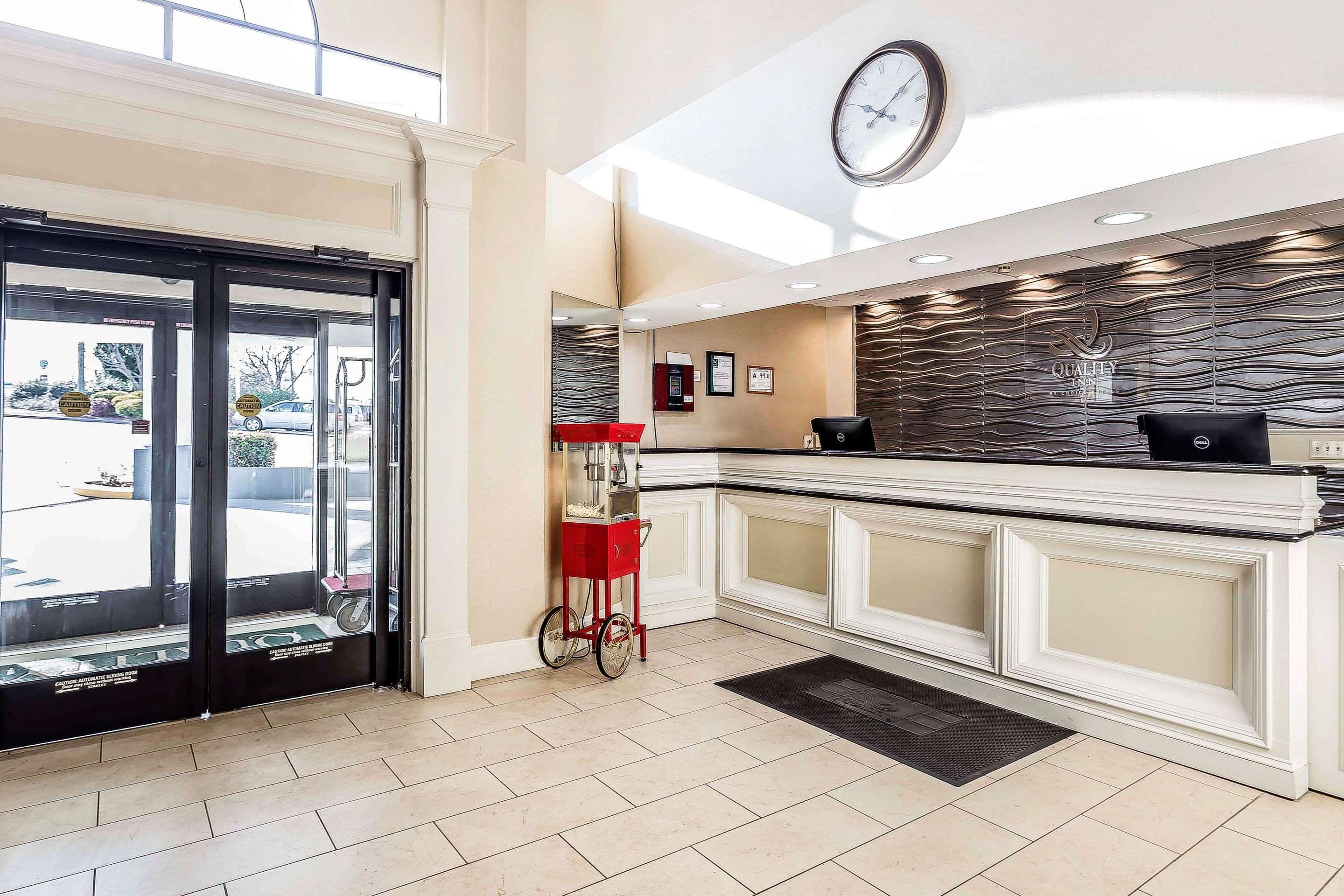 Quality Inn & Suites Salisbury Esterno foto